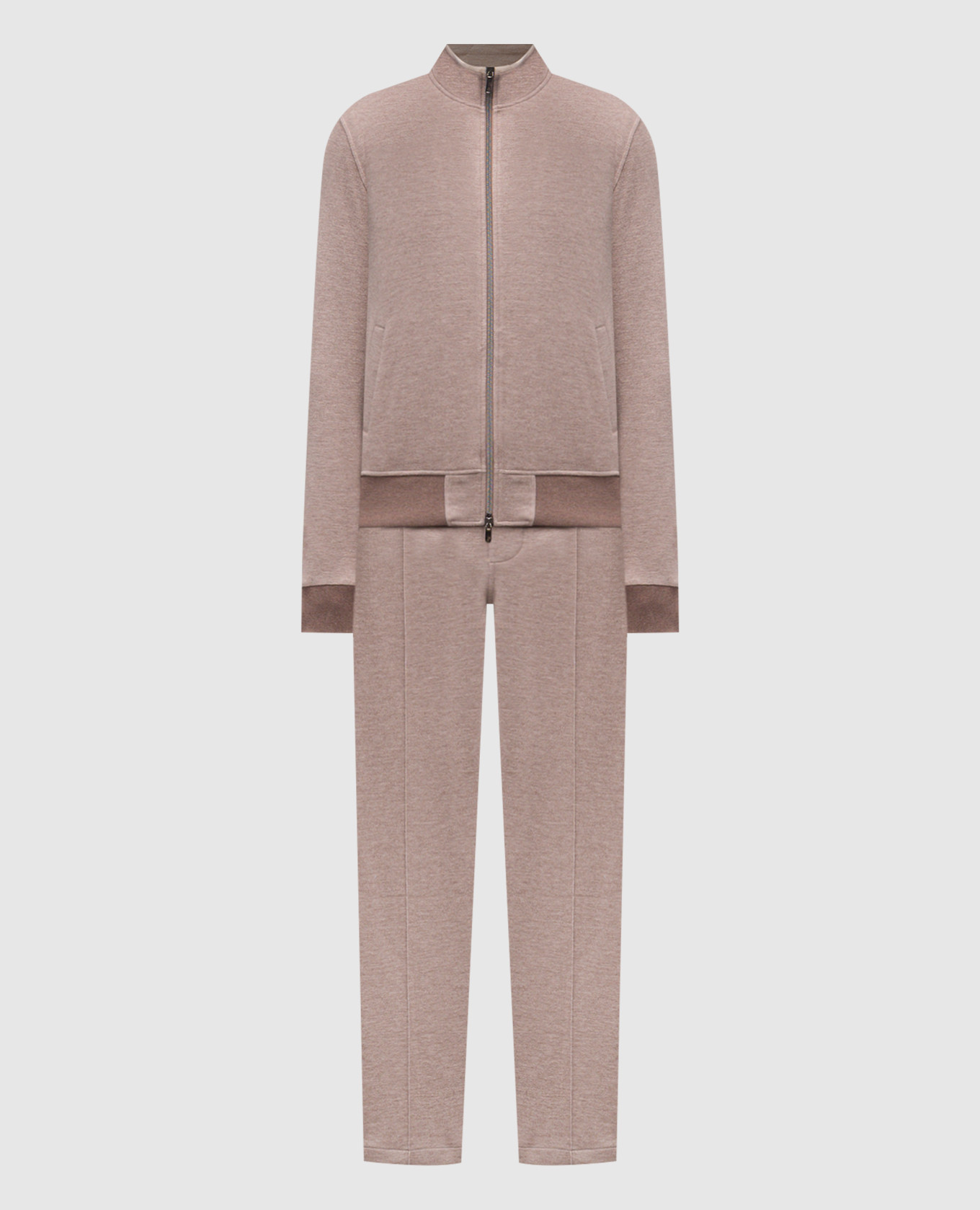 Коричневый костюм с логотипом, Спортивные костюмы
Коричневый костюм с логотипом, Спортивные костюмы