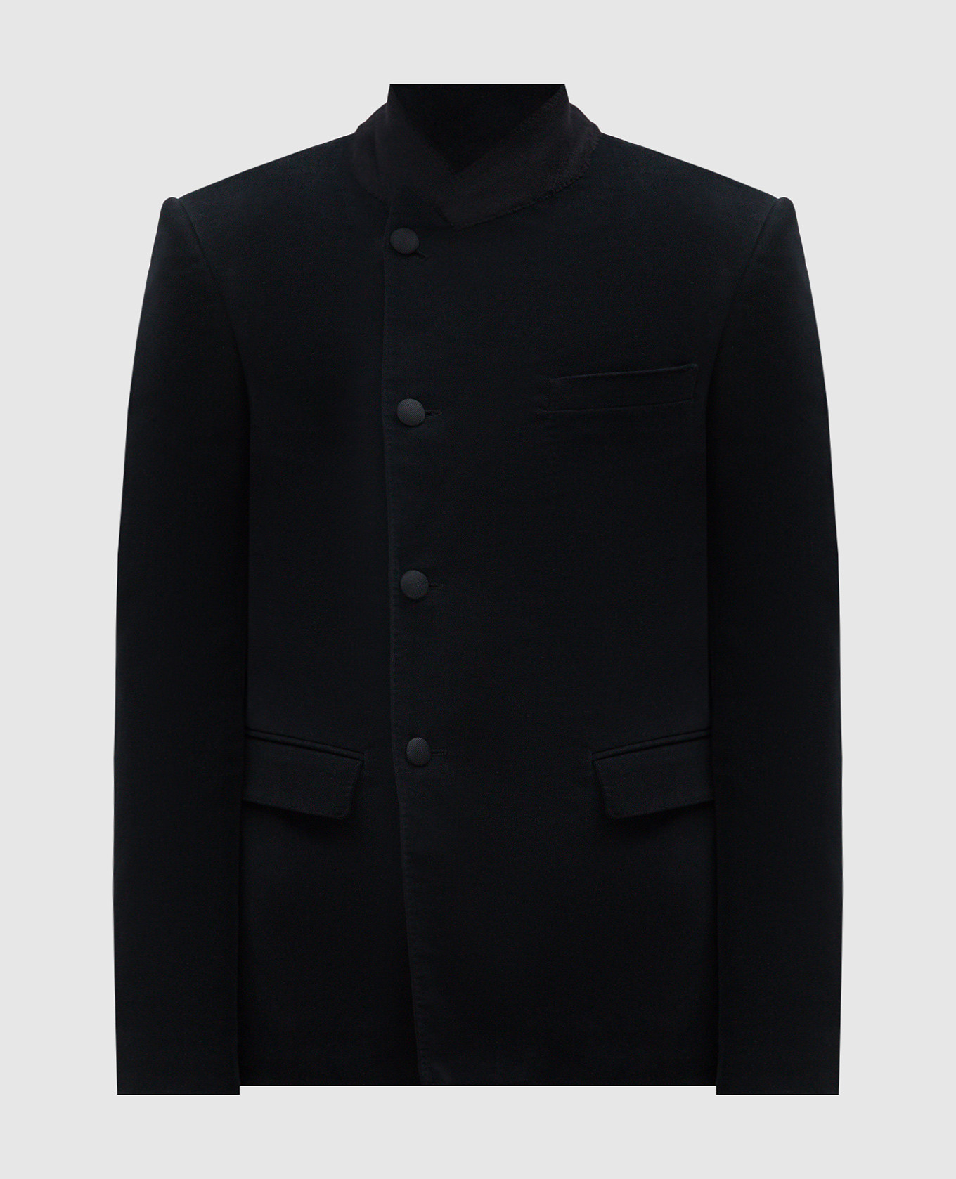 Черный блейзер, Пиджаки
Черный блейзер, Пиджаки