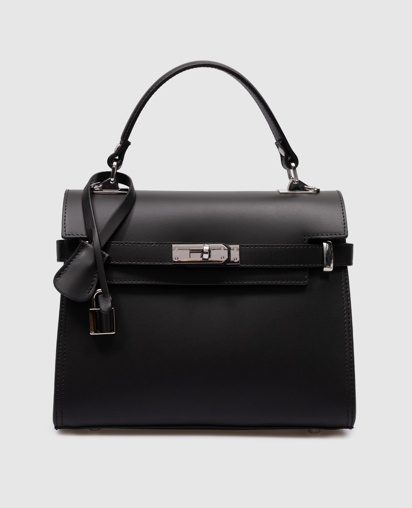 Черная кожаная сумка-сетчел, Черный, Сумки через плечо
Черная кожаная сумка-сетчел, Черный, Сумки через плечо