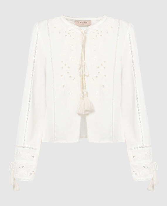 White linen blouse with Richelieu embroidery