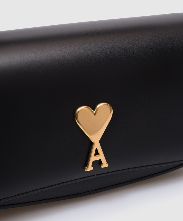 Ami Paris Черная кожаная сумка-багет с металлической эмблемой Ami de Coeur ULL018AL0104 изображение 4