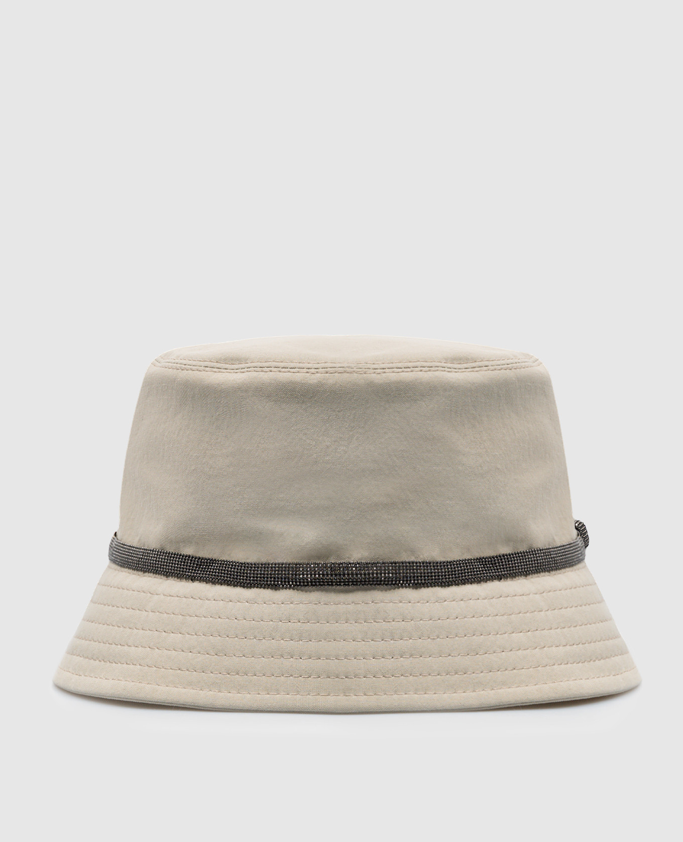 Gray hat with ecolatun monil chain