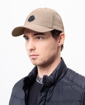 Moncler Кепка цвета хаки с нашивкой логотипа K10913B000230U082