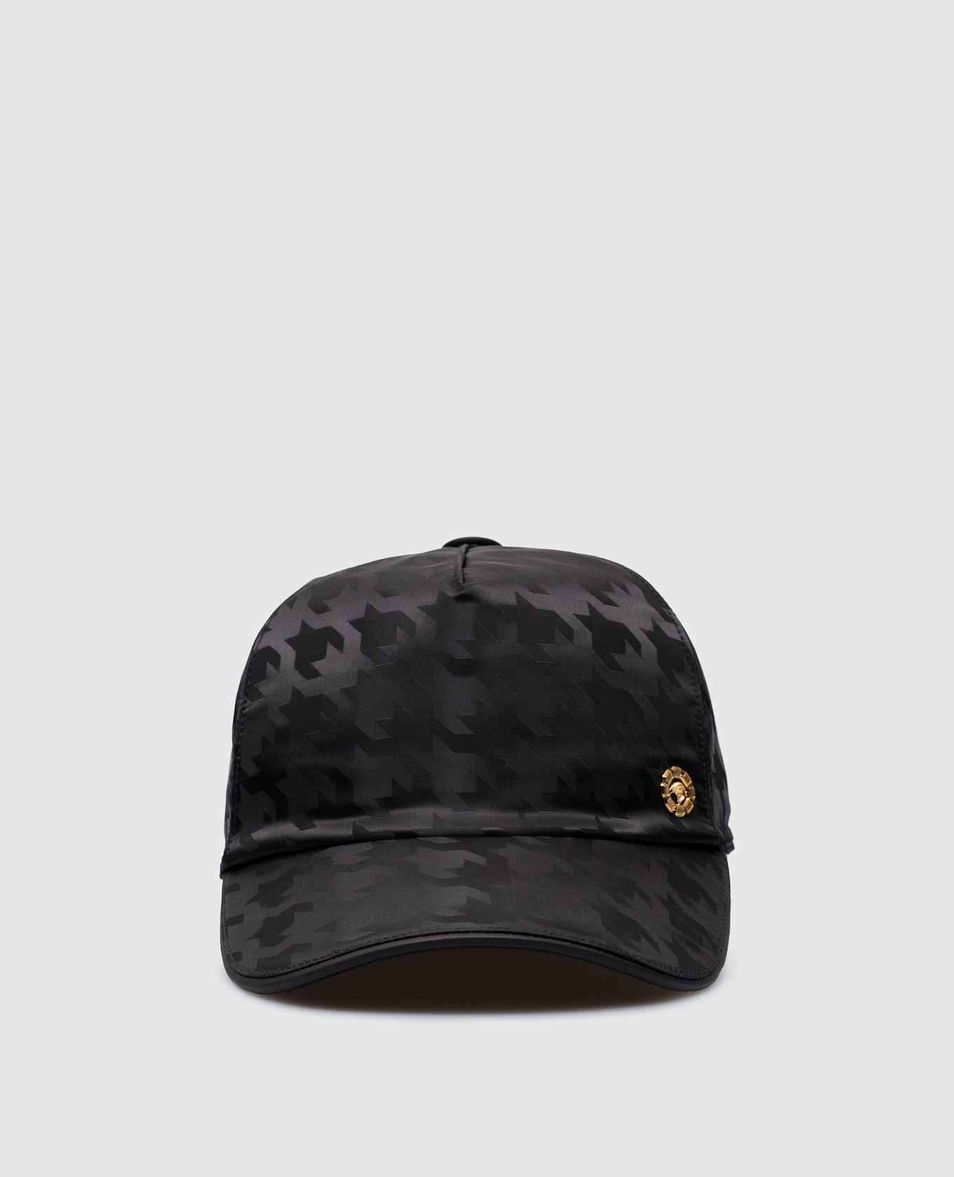 Black patterned cap