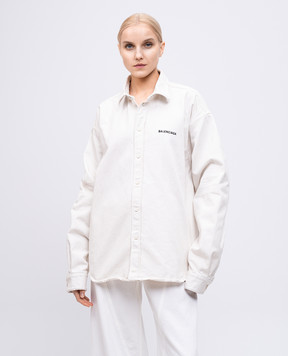 Balenciaga Бежевая джинсовая рубашка с вышивкой логотипа 822840TRWA5
