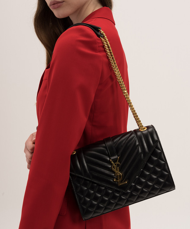 Saint Laurent Черная кожаная стеганная сумка-мессенджер Envelope с логотипом YSL 600185AACT7 изображение 2