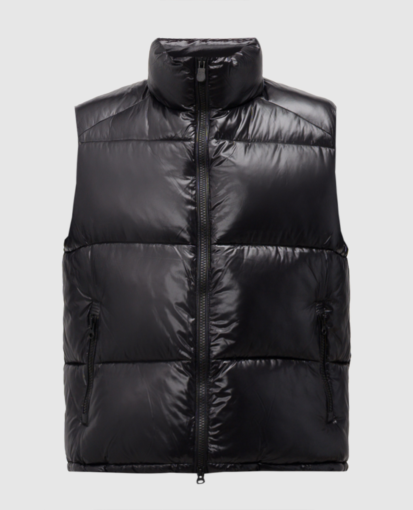 

Черный стоптанный жилет, Верхняя одежда