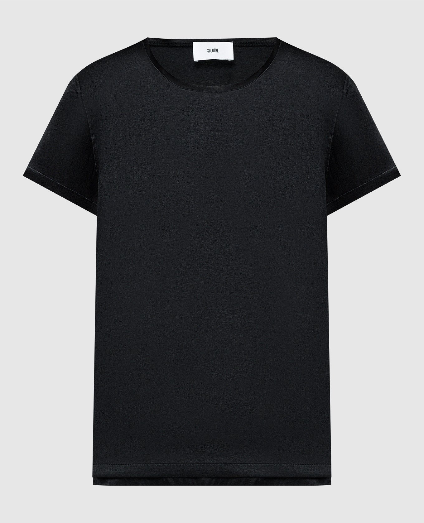 Black T-shirt made of silk