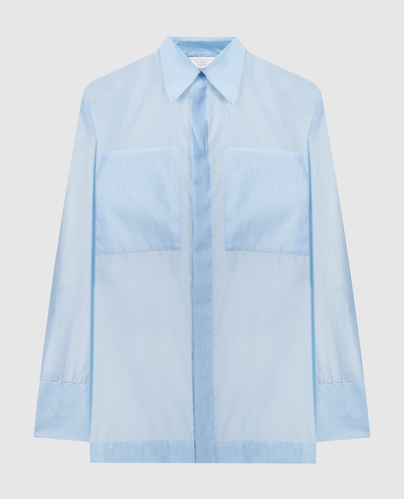 Голубая блузка с шелком