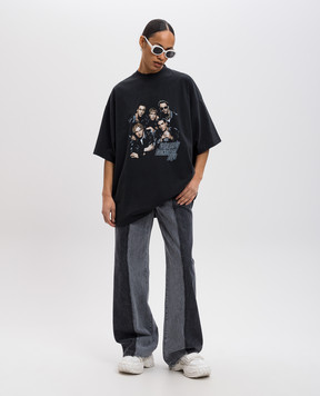 Vetements Чорна футболка з принтом UA66TR620B