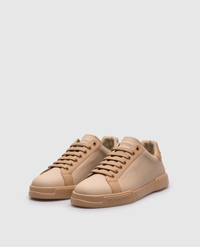 Dolce&Gabbana Бежевые кожаные кроссовки с фактурным логотипом CS2332AA335