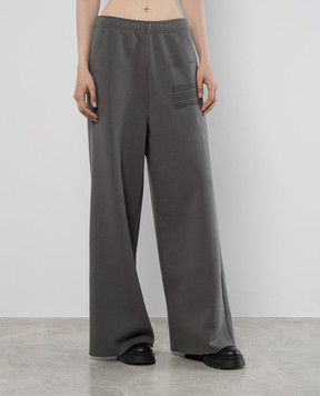 Maison Margiela MM6 Серые спортивные брюки с принтом SH0KA0027S25624