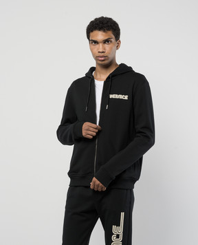 Versace Черная спортивная куртка с принтом логотипа 10162811A11444