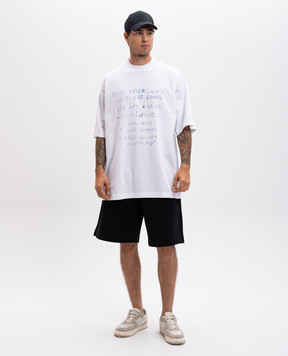 Vetements Чорні шорти з вишивкою логотипа UA66SS610Bm