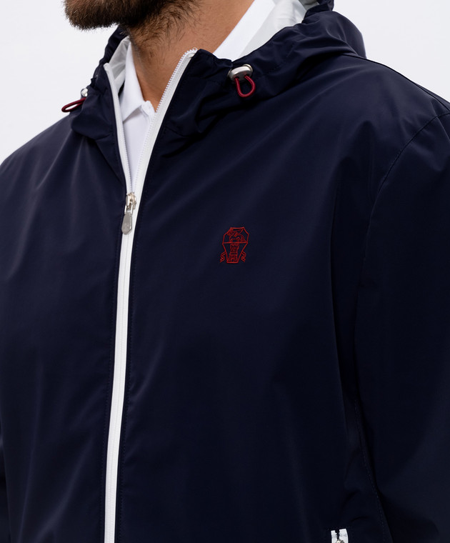 Brunello Cucinelli Синя спортивна куртка з вишивкою емблеми MM49A7440G зображення 5