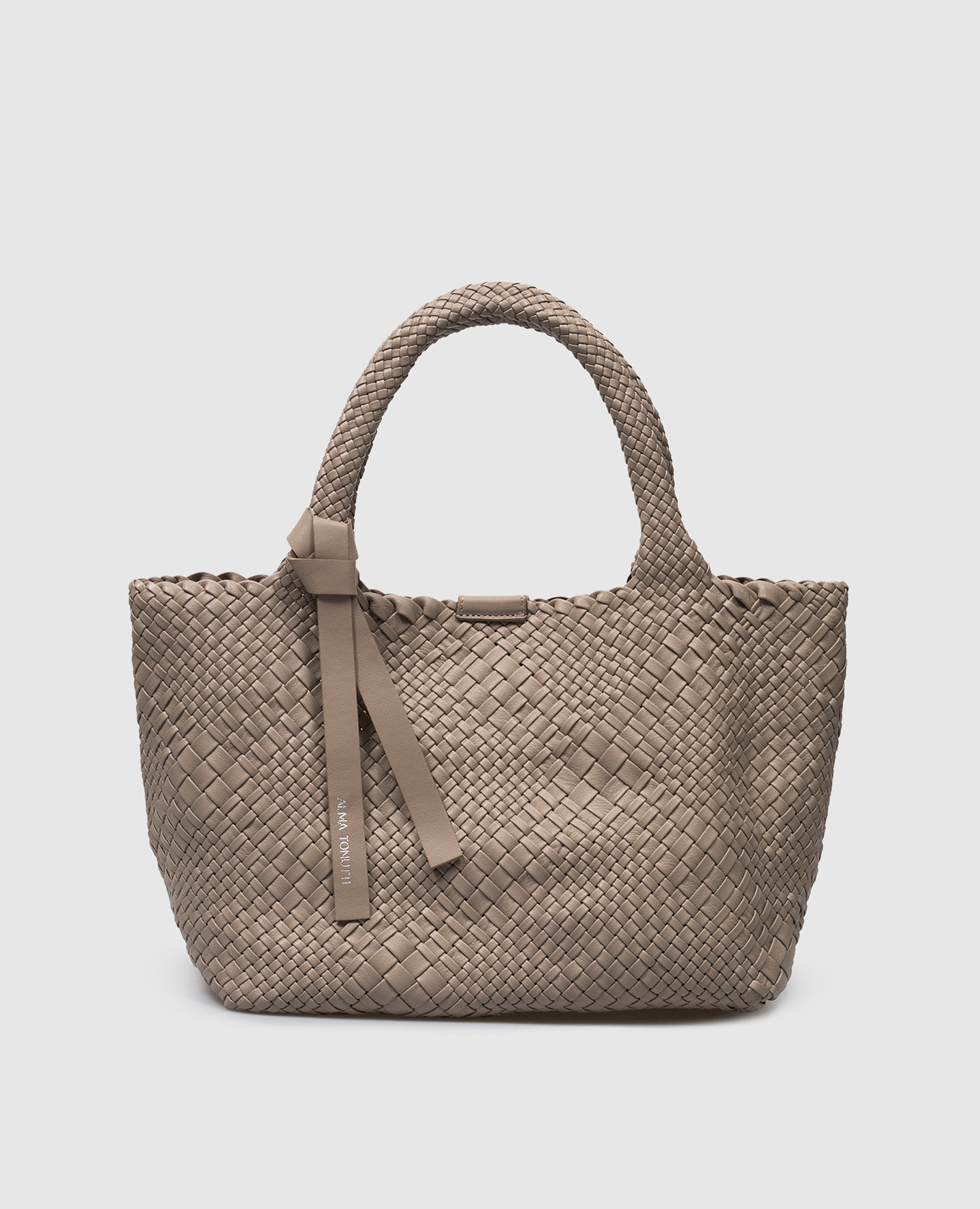 Beige leather tote bag with weaving