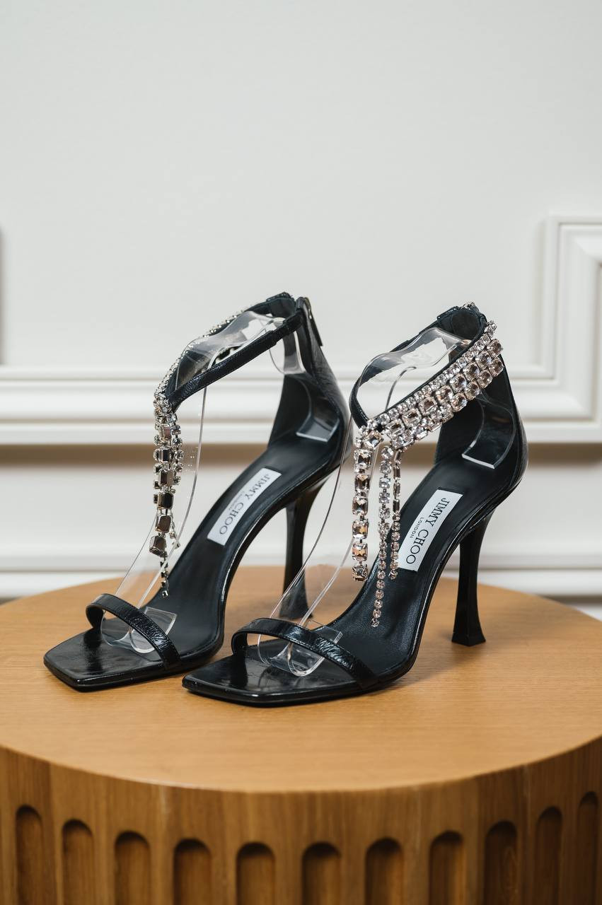 Jimmy Choo - Черные кожаные лакированные босоножки Verity 100