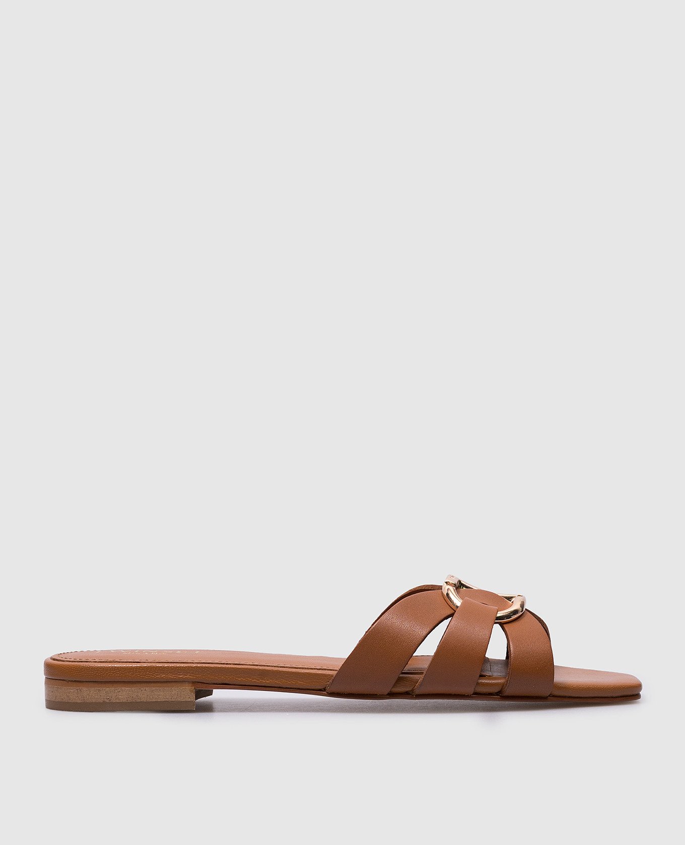 Brown leather flip flops with metallic Oval-T logo