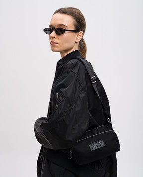 Maison Margiela MM6 Чорна сумка крос-боді з патчем логотипа SB5WG0025P6416w