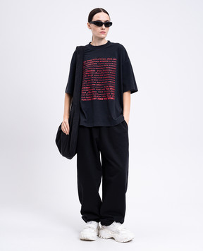 Vetements Чорна футболка з принтом напису UH76TR660Bw