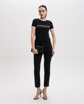 Givenchy Черная футболка с контрастным принтом логотипа BW70BF3YAC