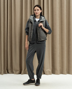 Brunello Cucinelli Серые джогеры с цепочкой мониль MP05NHS899