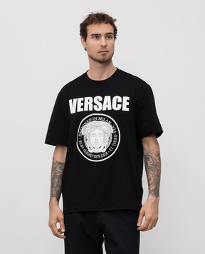 Versace Черная футболка с принтом логотип эмблемы 10133021A15083