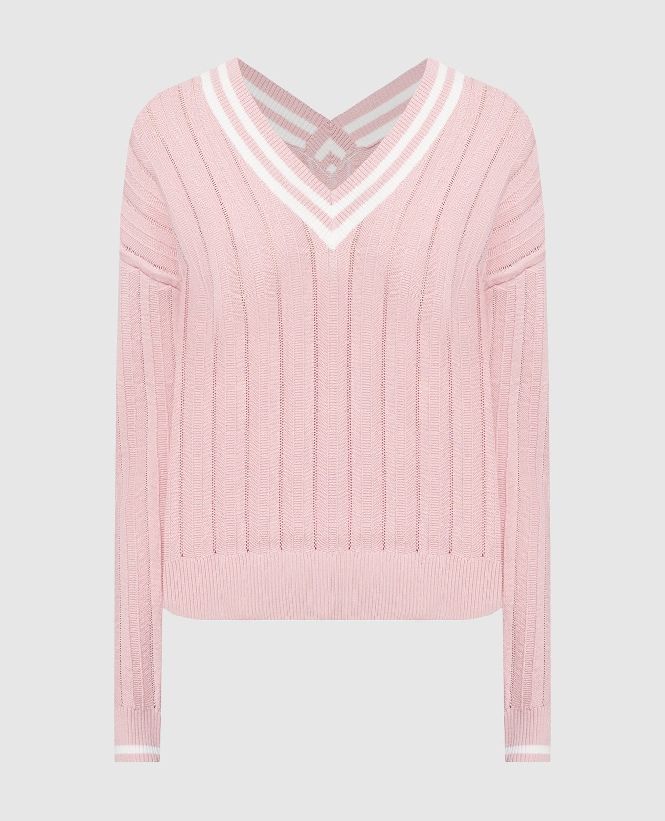 Розовый пуловер в рубчик
