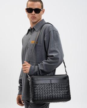 Bottega Veneta Чорна шкіряна сумка з плетінням 843857V2HL1