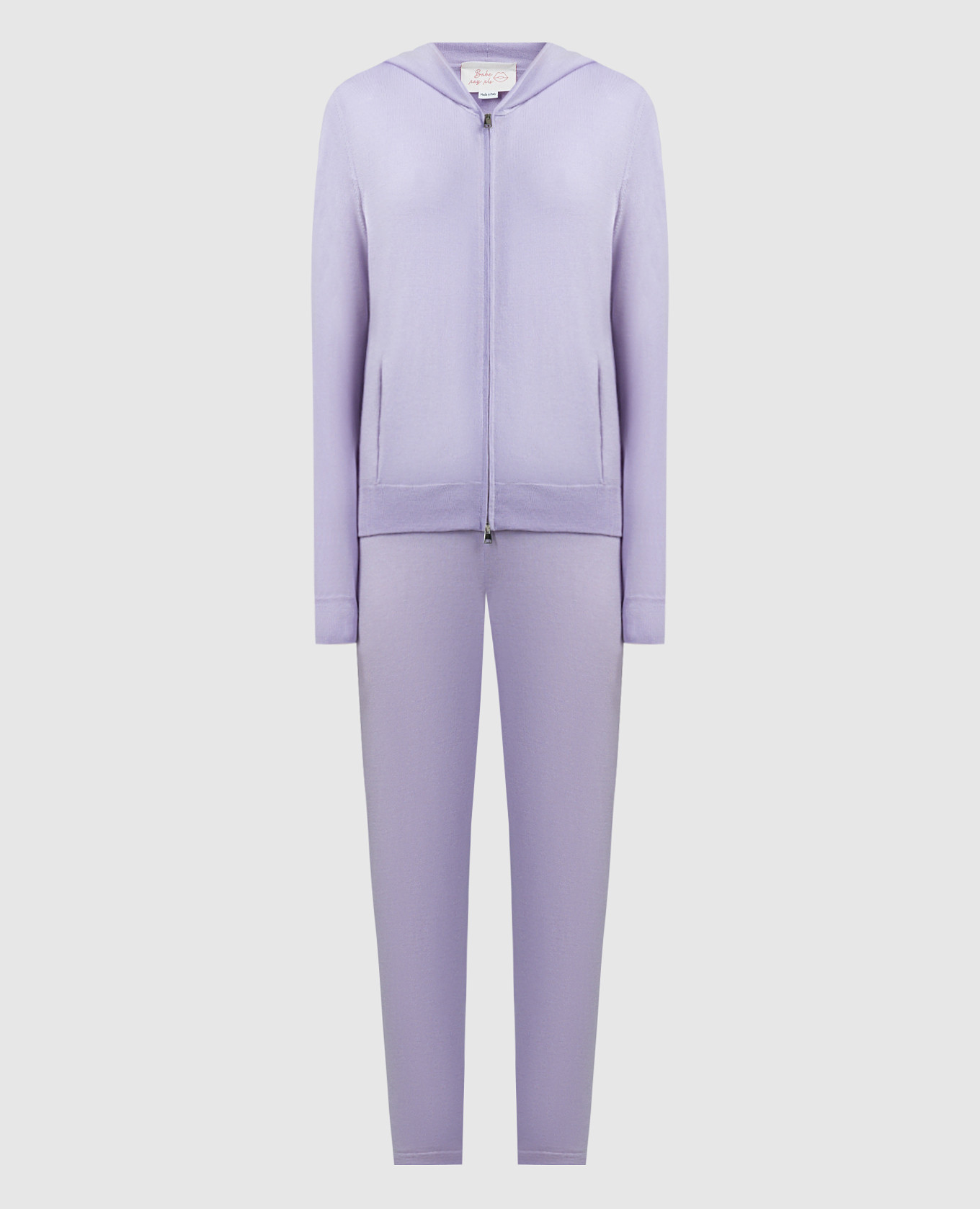 Purple sports suit made of wool