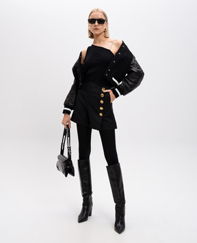 Givenchy Черные шорты из шерсти с брендовой фурнитурой BW515F100H