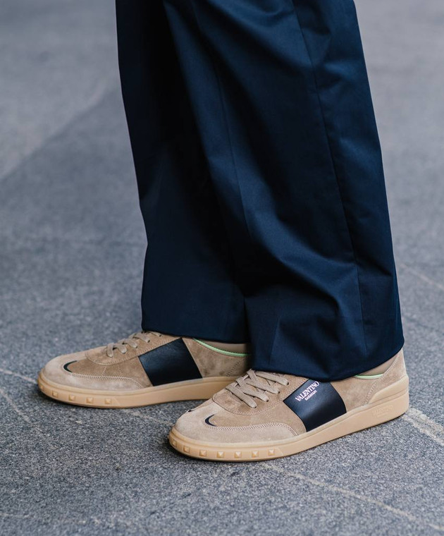 Valentino - Замшевые кеды с логотипом Upvillage цвета хаки