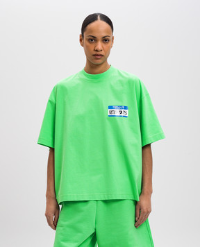 Vetements Зелена футболка з принтом логотипа UA66TR710Ew