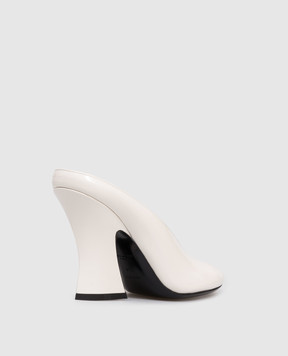 Givenchy Белые кожаные лакированные мюли BE4044E1K6