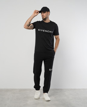 Givenchy Чорна футболка з принтом логотипа BM716G3YAC