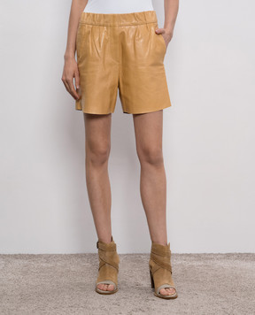Brunello Cucinelli Бежевые кожаные шорты MPB1SP1347y