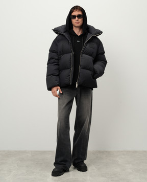 Off-White Черный пуховик с логотипом патча Arrow OMEJ002C99FAB001