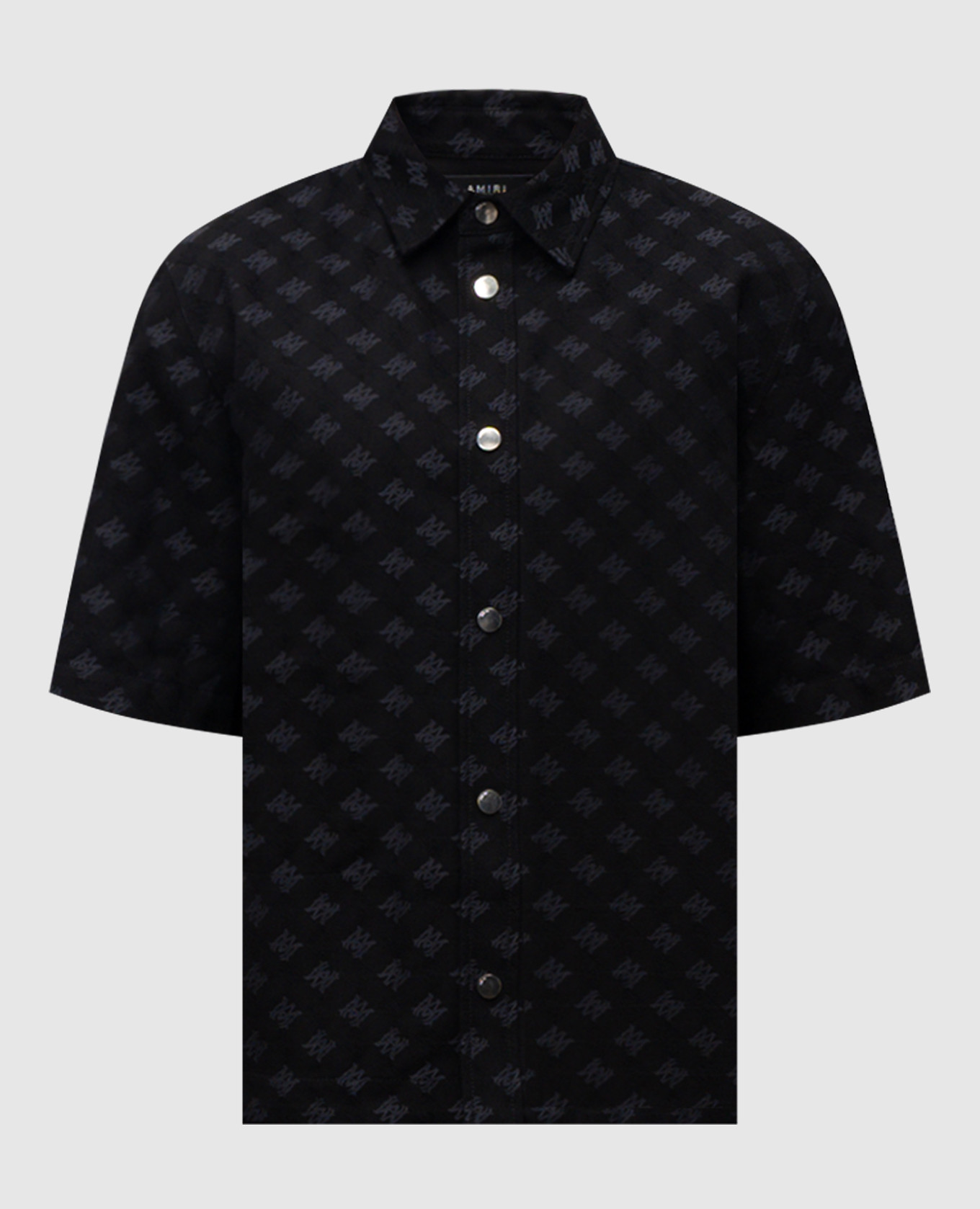 Черная рубашка с шерстью в логотипе шаблон.