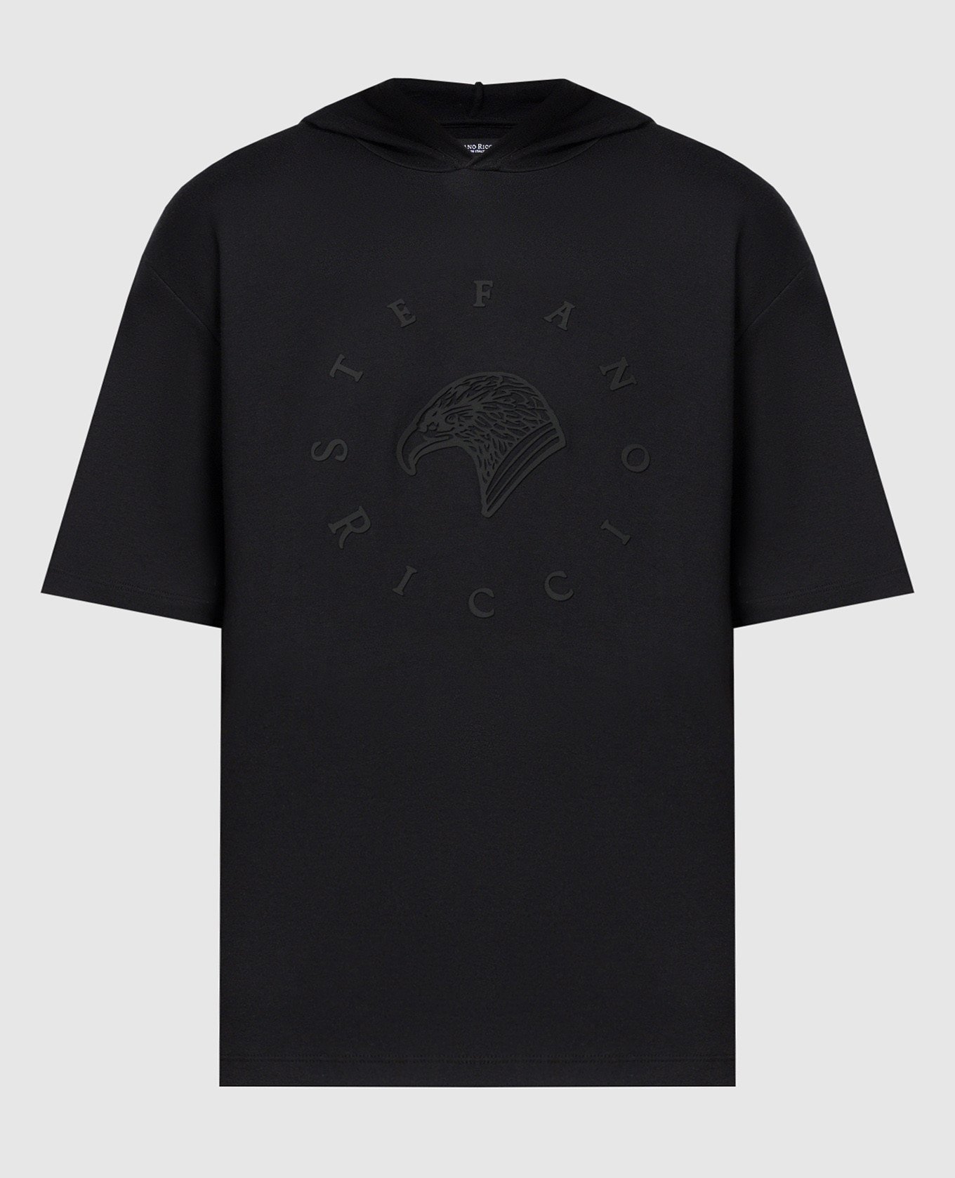Черная футболка с капюшоном с фактурным логотипом