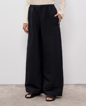 The Row Черные брюки Bellana из шелка 8893W3952