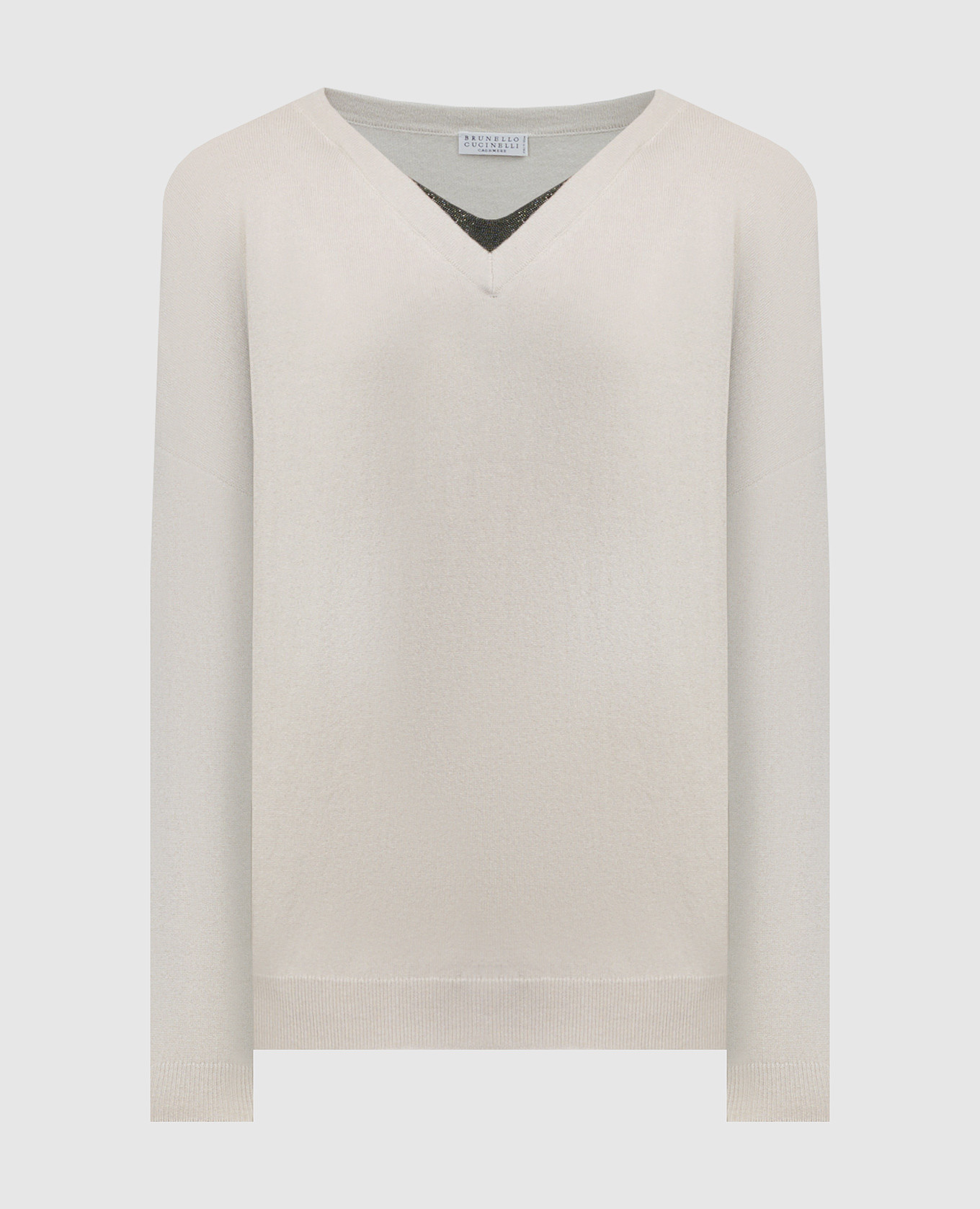 Beige cashmere pullover with monil chain