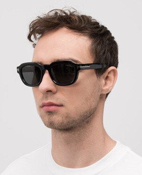 Tom Ford Чорні сонцезахисні окуляри ICON з логотипом FT1226
