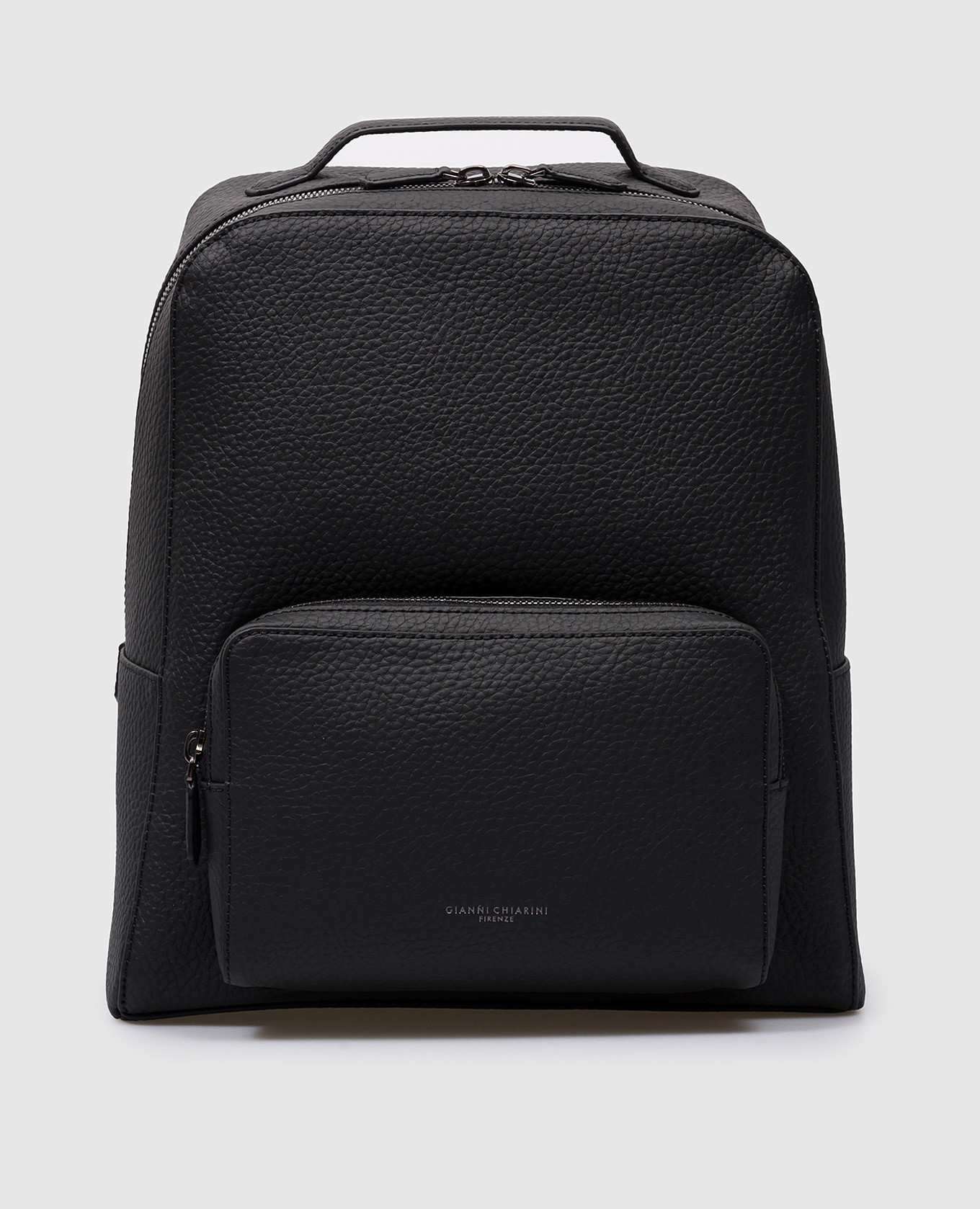 Черный кожаный рюкзак с принтом логотипа.