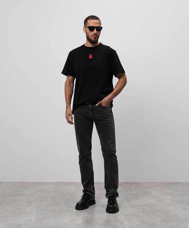 Alexander McQueen Черная футболка с брендовой вышивкой 808472QXAA8 изображение 2