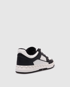 Valentino Білі шкіряні кросівки з фактурним логотипом 5Y2S0H43RDG