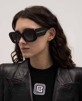 Alexander McQueen Черные очки с логотипом 760631J0749