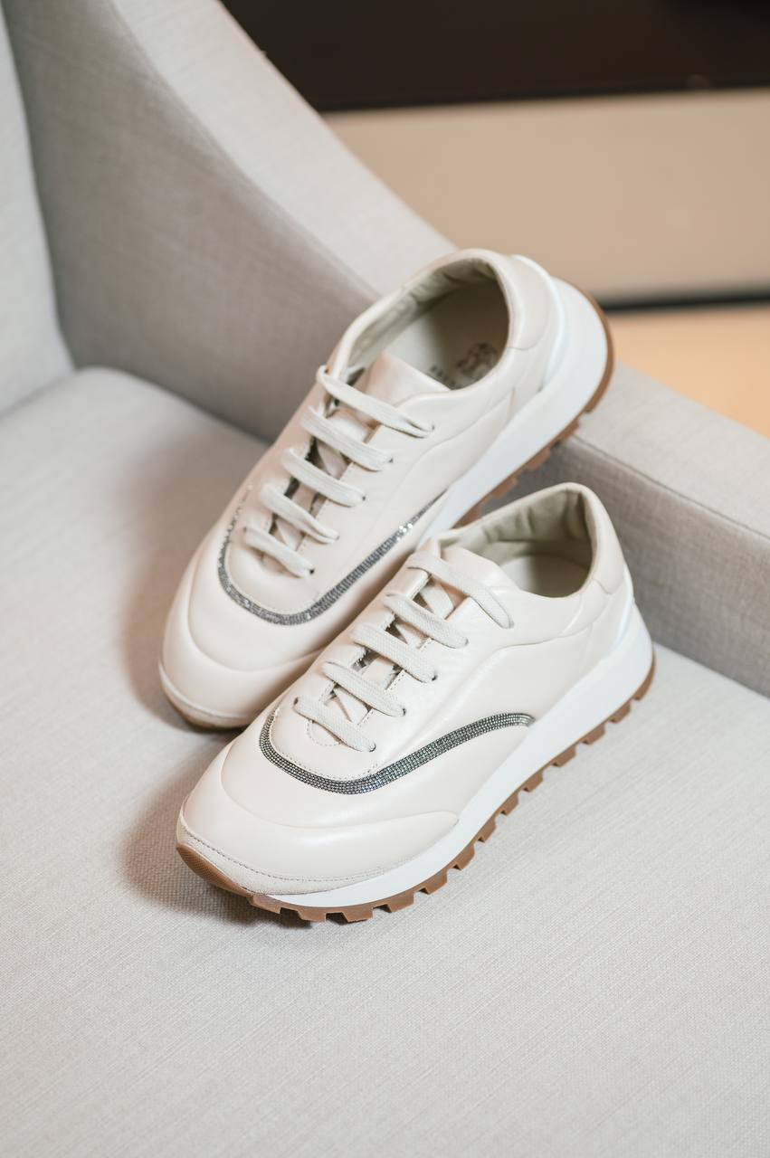 Brunello Cucinelli Бежеві шкіряні кросівки з ланцюжком моніль MZSKG2781P зображення 6