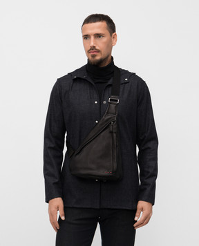 Kiton Черная кожаная сумка-слинг UBA0054N01271