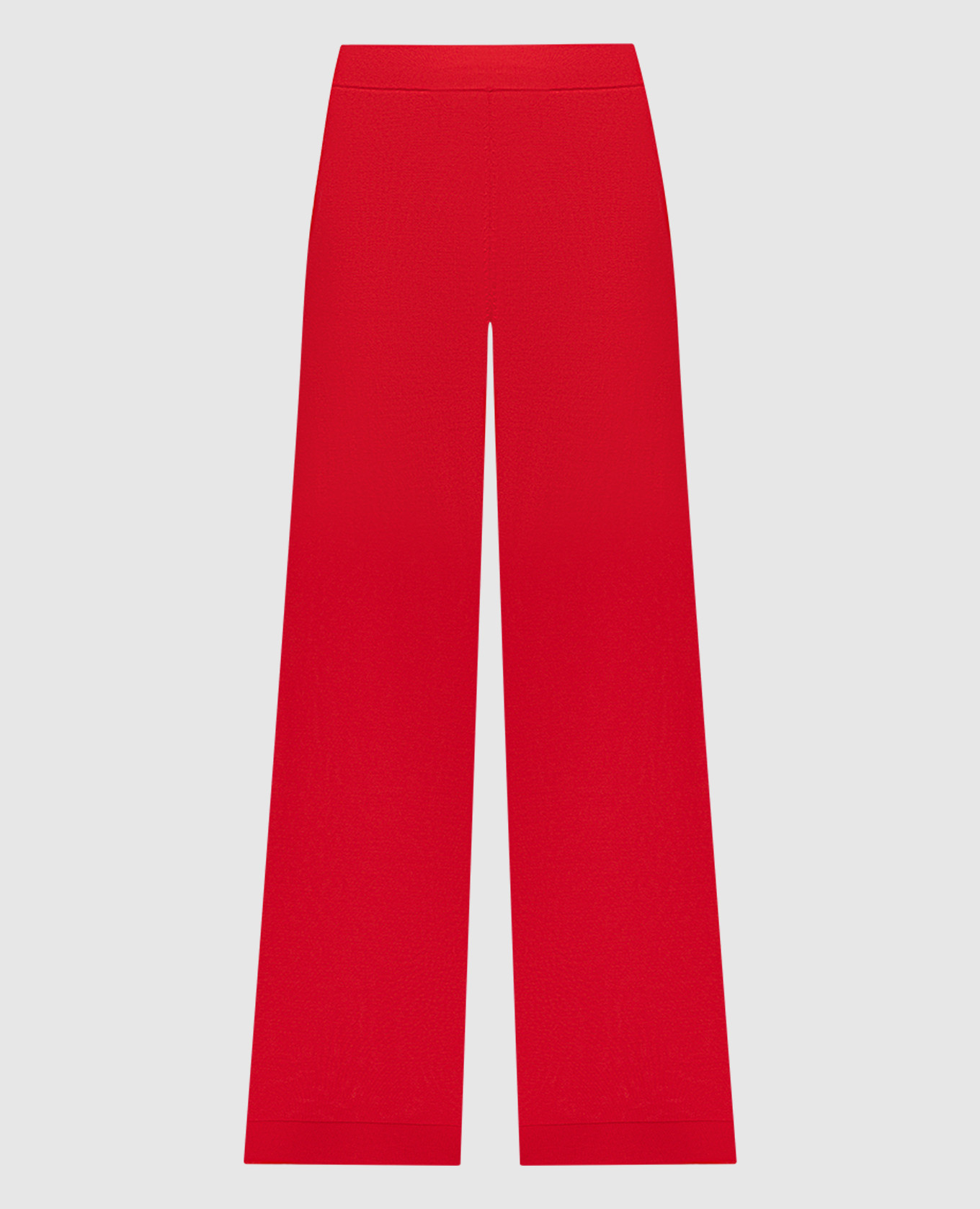 Red pants made of wool