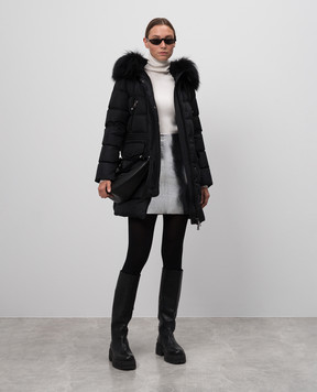 Moncler Черный пуховик Aphroti с мехом J20931C00047C0059